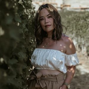 Hello. Get to Know Me!